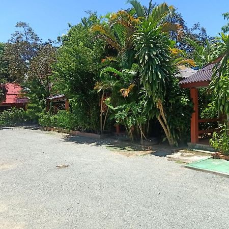 Pina House Hotel Kep Exterior foto