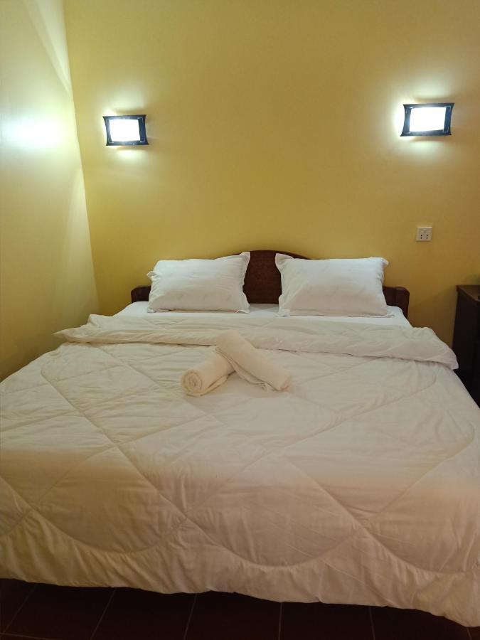 Pina House Hotel Kep Exterior foto